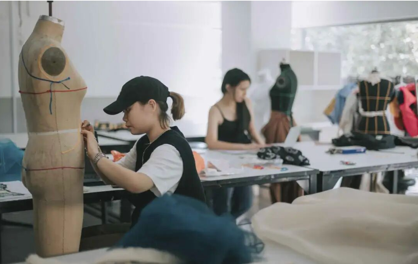 俄罗斯最想从中国进口的产品，其实是服装